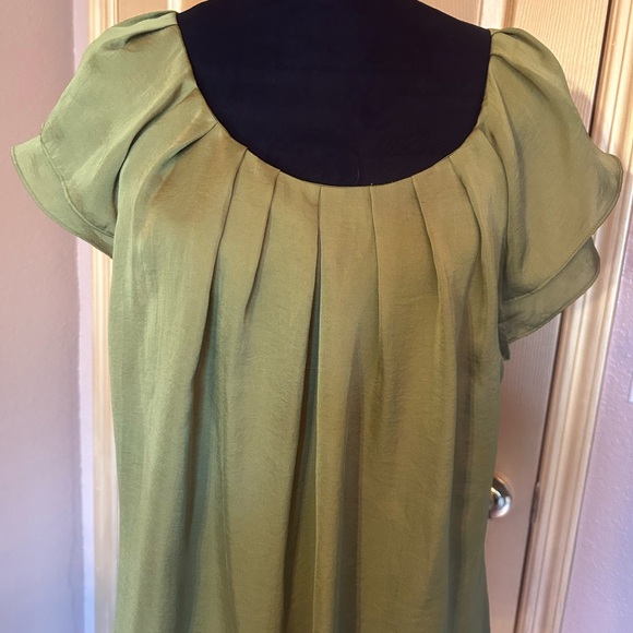 Violet & Claire Olive Blouse - Picture 2 of 4